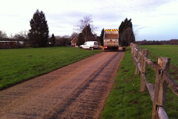 Farm road repair services in Woodley